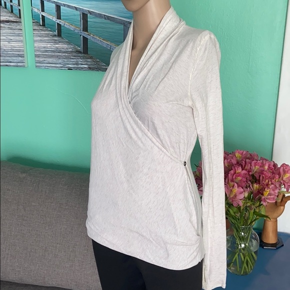 lululemon athletica Tops - Lululemon long sleeve top